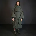 shellter studio kobieta.webp